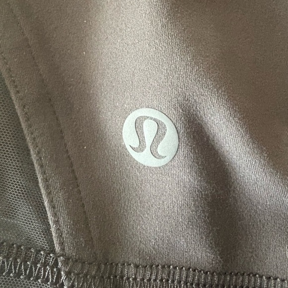 🖤🤍Like New LULULEMON Women's light robins egg blue leggings.  Size 4 - Picture 6 of 6